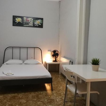 Central & Basic Ramblas 바르셀로나 외부 사진